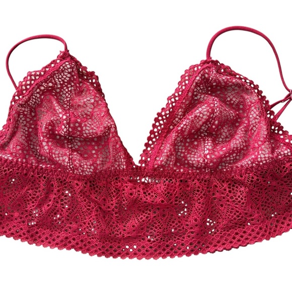 Victoria's Secret Raspberry Lace Bralette - Picture 1 of 4